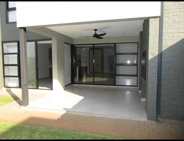 3 BEDROOM PROPERTY TO RENT IN MIDSTREAM MEADOWS